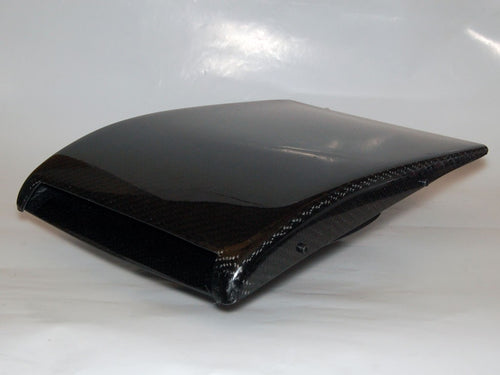 Dachowy wlot powietrza